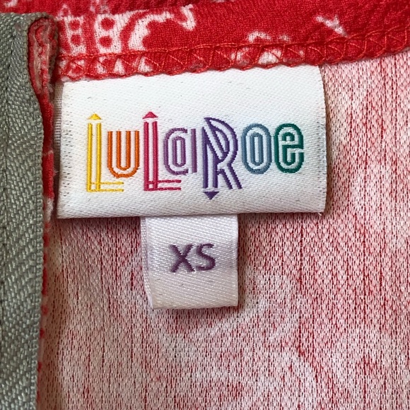 ⭐️ LuLaRoe Coral Amelia Paisley Floral Print Size: EXTRA SMALL - Picture 6 of 11